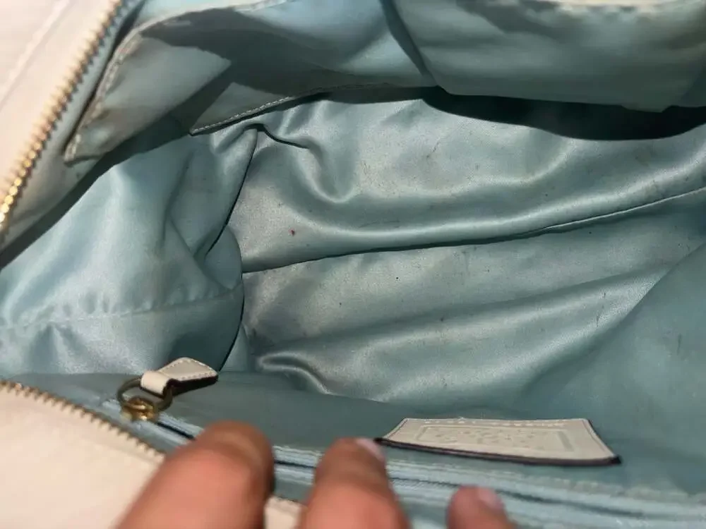 Coach Carly Cream Leather Shoulder Bag